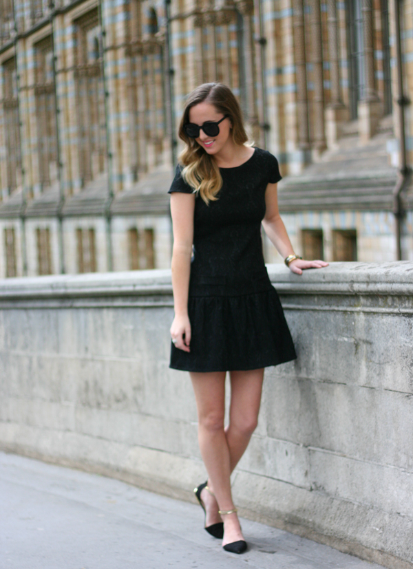 SideSmile Style | Little Black Dress | www.sidesmilestyle.com